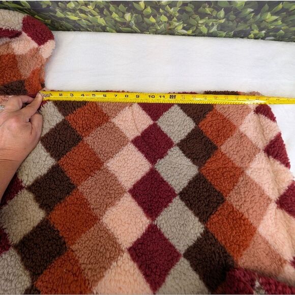 Koolaburra by UGG Cozy Sherpa 1/4 Zip Pullover - Picture 13 of 16